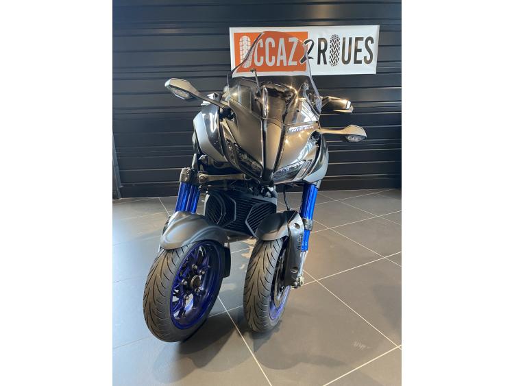 YAMAHA niken 850