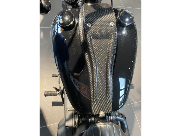 HARLEY-DAVIDSON SOFTAIL STREET BOB 1868