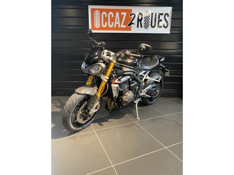 TRIUMPH SPEED TRIPLE 1200 RS