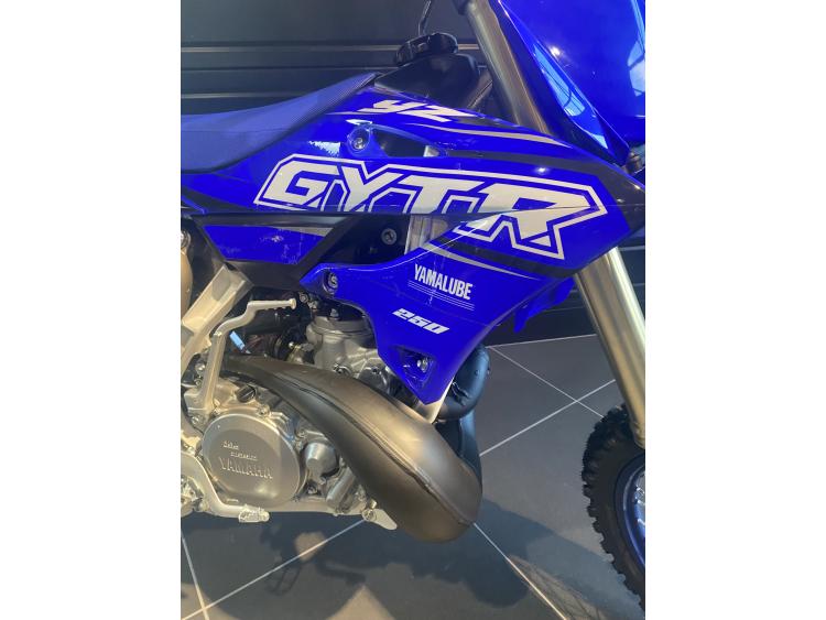 YAMAHA YZ250