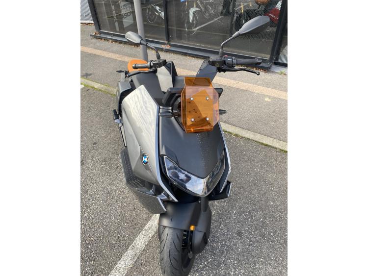 BMW CE 04
