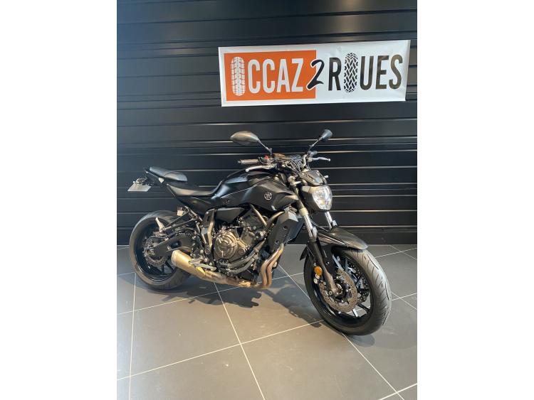YAMAHA MT-07 (47.5CV)