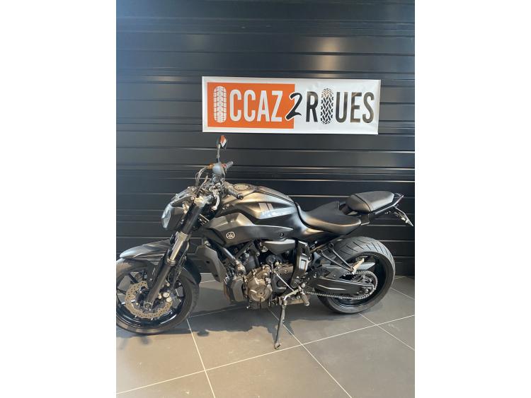 YAMAHA MT-07 (47.5CV)