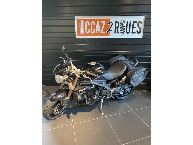 TRIUMPH SPEED TRIPLE 1050