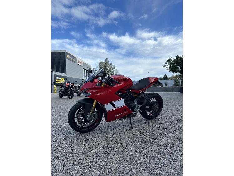 DUCATI SUPERSPORT 939