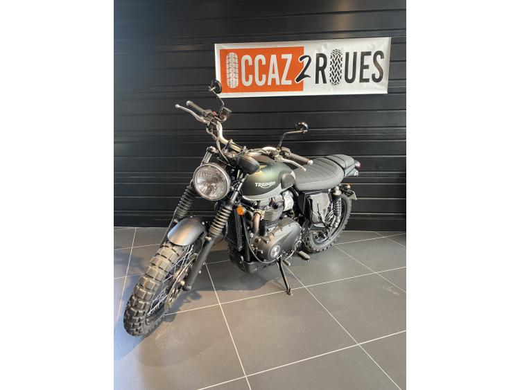TRIUMPH STREET SCRAMBLER  900