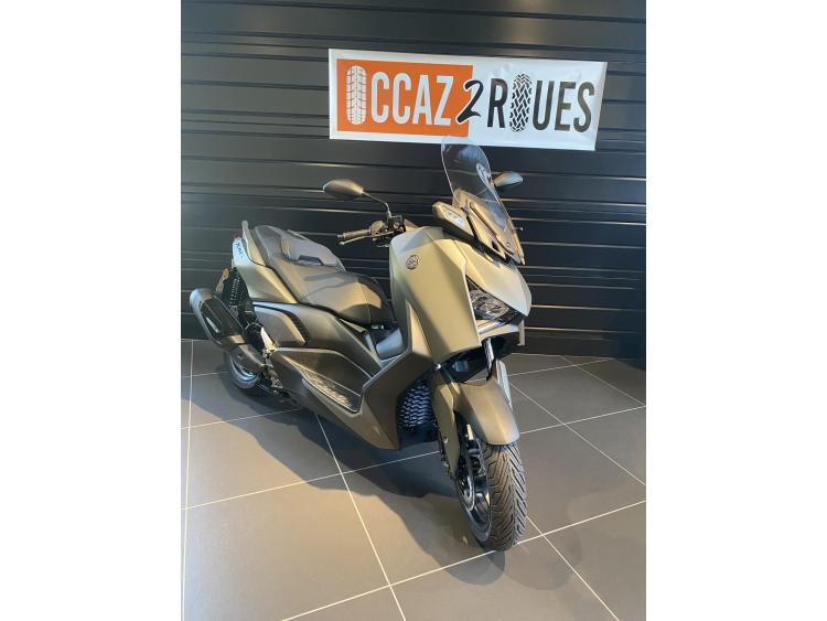 YAMAHA XMAX 300